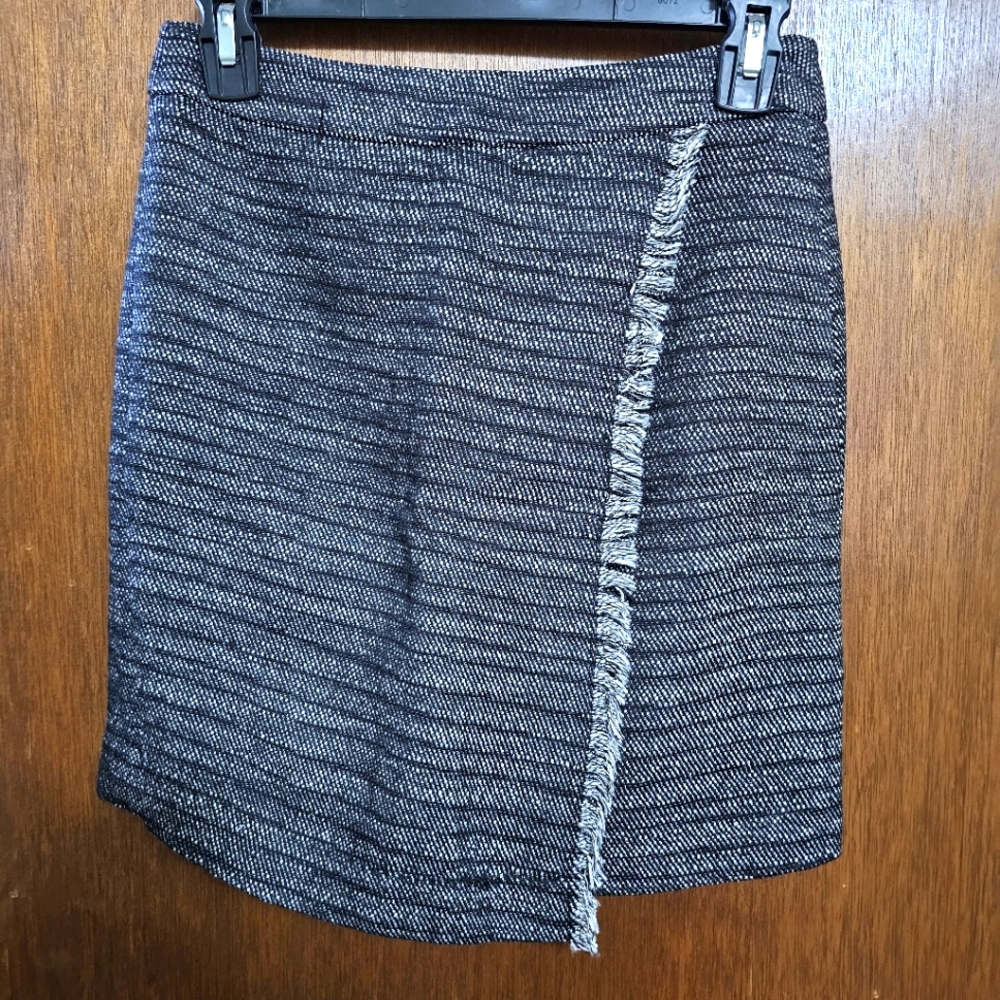 LOFT Fringe Skirt size 0P